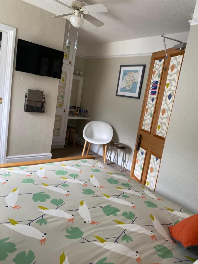 Channel Vista Guest House Combe Martin Exterior photo